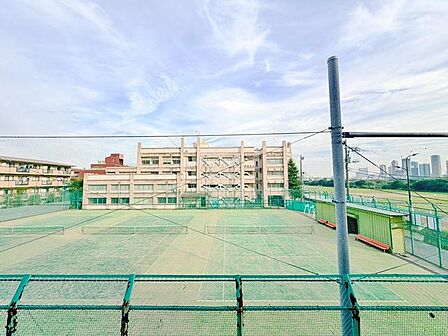 さまざまな表情の景色を眺めながら、くつろぎのひと時をお過ごし頂けます。