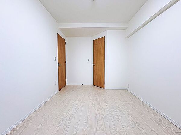 寝室を拡大表示