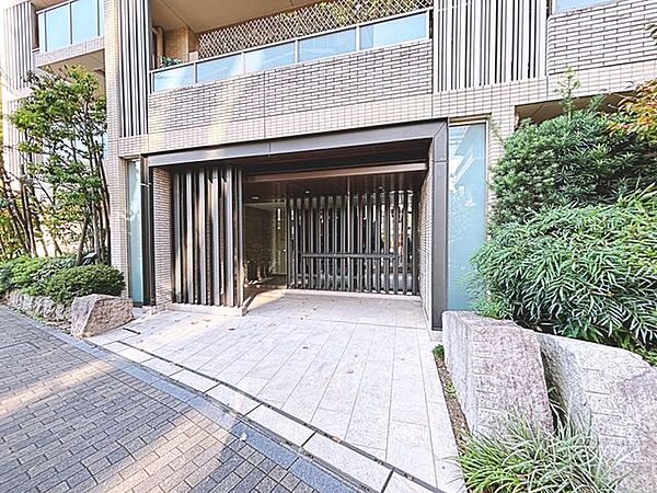 エントランスを拡大表示