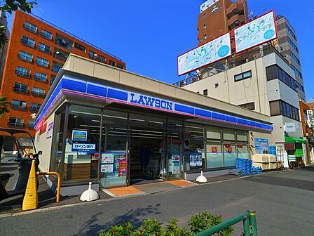ローソン新宿曙橋店 250m