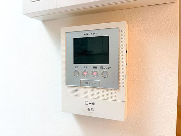 玄関を拡大表示