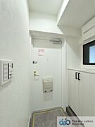 毎日出入りに使う玄関は外出する時は爽やかに、帰宅するときはホッとする落ち着いた空間へ。