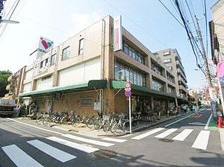 コモディイイダ東新町店 徒歩9分。 670m