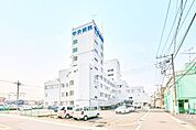慈弘会岩槻中央病院 徒歩19分。 1470m