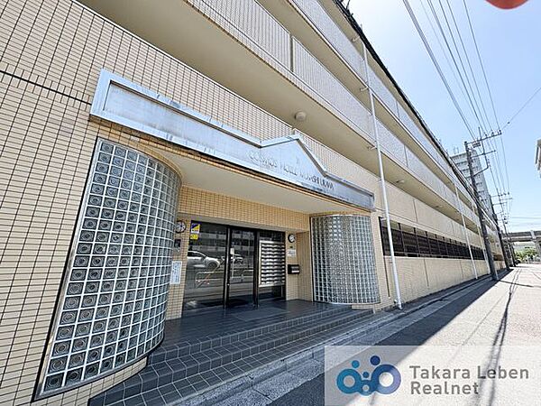 エントランスを拡大表示