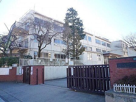 練馬区立開進第二小学校 徒歩13分。 1010m