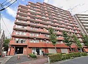 都営三田線【志村坂上】駅徒歩4分、目の前に緑豊かな公園や、周辺施設も充実の好立地マンション。