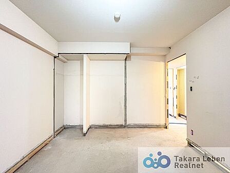 施工中の内観写真です。