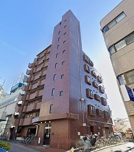 街並みに馴染むシンプルで端正なフォルム。管理体制良好。暮らしやすい環境で安心してお住まいになれます。