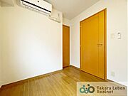 和室約4.1帖。生活スタイルに合わせて自由に使える洋室。無駄のない間取りでプライベート空間を確保できます。