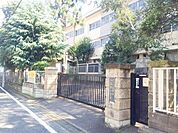 さいたま市立上落合小学校 徒歩5分。 400m