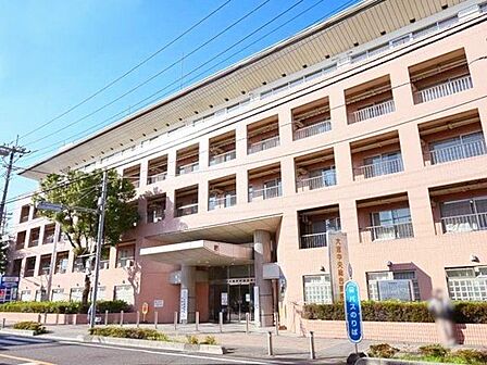 医療法人ヘブロン会大宮中央総合病院 徒歩14分。 1060m