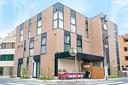 キッズスマイル板橋東坂下 徒歩4分。 270m
