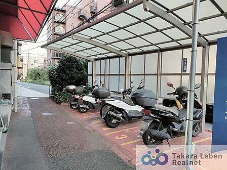 バイク置き場