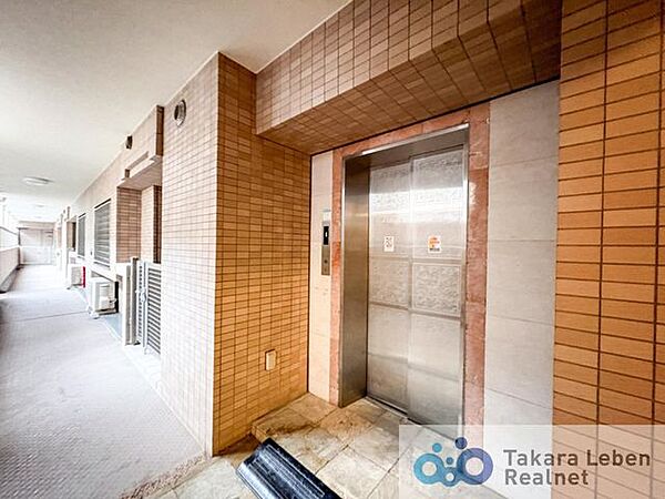 エントランスを拡大表示