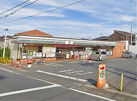 セブンイレブン戸田美女木店 徒歩5分。 350m