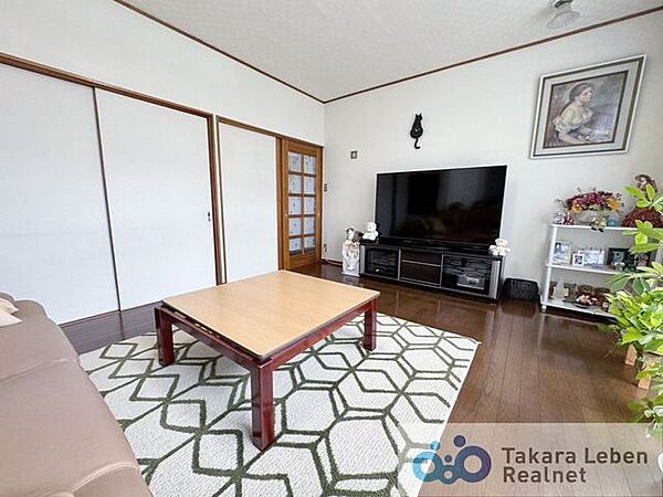 洋室を拡大表示