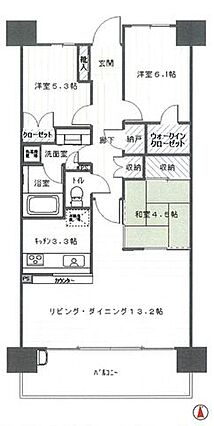 広々リビングと...