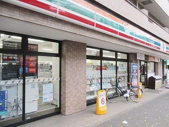 セブンイレブン...