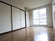 エアコン付きで快適に過ごせます！