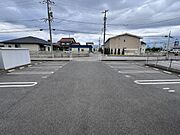 平置き駐車場です。