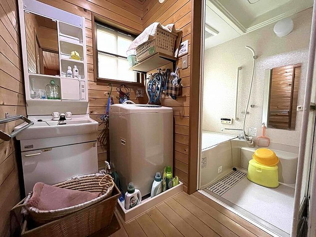 detached 鳥取県西伯郡伯耆町金屋谷