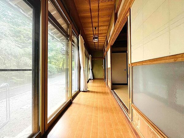 室内を拡大表示
