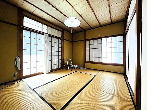 室内
