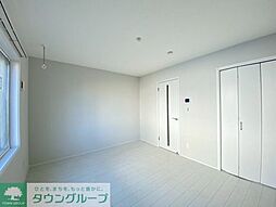 スターティス六実 204 2階1Kのリビング/ダイニング