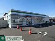ファミリーマート 437m
