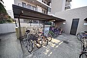 屋根付き駐輪場