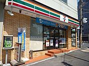 セブンイレブン北松戸東口店 152m