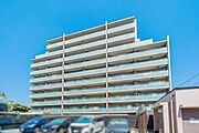 【外観】平成26年1月築。高級感のあるタイル張りのマンション。大切なペットと暮らせるマンションです。（※2匹迄　他飼育細則有）