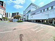 西川口駅(JR 京浜東北線) 徒歩12分。 890m