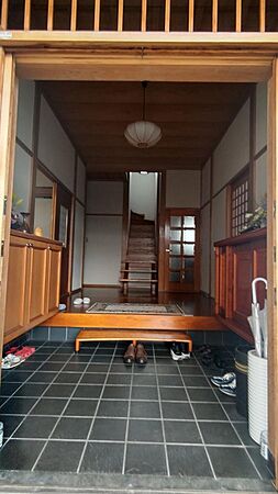 玄関