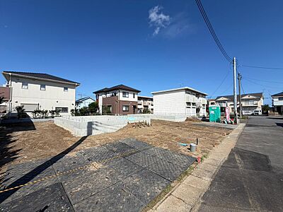 外観：最短即日のご見学も承ります。お気軽に０４７６−３７−３８８８までお問合せ下さい。