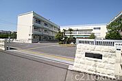 志木市立宗岡第二小学校 1673m