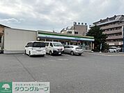 ファミリーマート朝霞膝折一丁目店 徒歩17分。 1320m