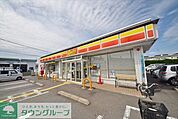 デイリーヤマザキ富士見みずほ台店 832m