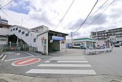 南大塚駅 422m