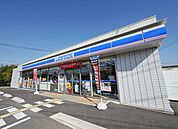 ローソン狭山祇園店 110m