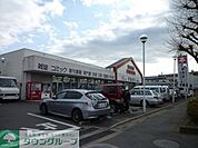 本屋 1600m
