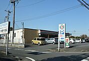 セブンイレブン坂戸伊豆の山店 672m