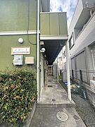 アパート入口