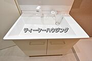 一日のスタートは清潔な洗面所から。