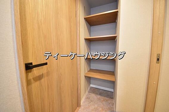 洗面所に収納が...