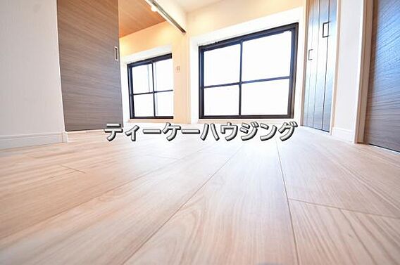 バルコニーに面...