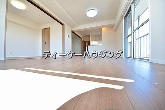 彩光をふんだん...