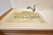 いつでも清潔に、お手入れ楽々なシンク。