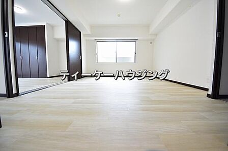 お家の中心となる大きな空間がご家族のコミュニケーションスペースになる筈です。